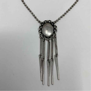 Pre-Owned Dannijo Silver Silver Necklace