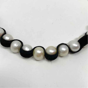 Pre-Owned Lulu Frost White Pearls Necklace