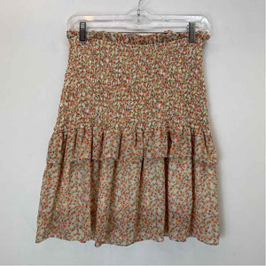 Pre-Owned Size XS Kira Bella White Floral Skirt